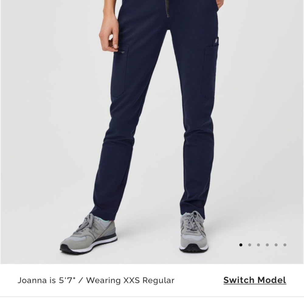 Navy FIGS Yola Large/Tall scrub pants